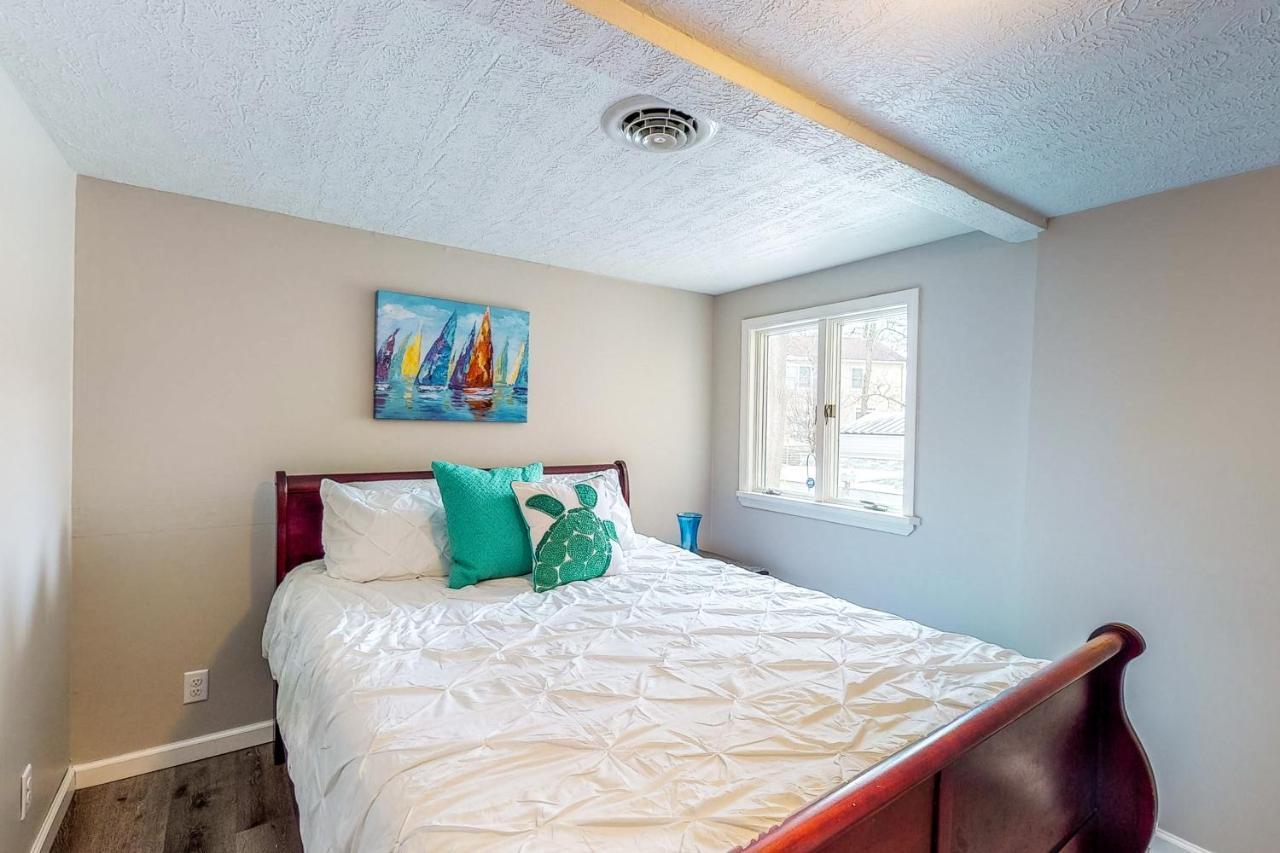 Turtle Cove Villa Canandaigua Bagian luar foto